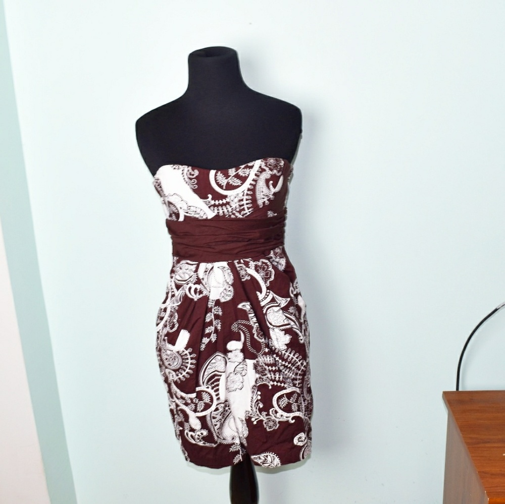 Beautiful Brown and White Strapless Dress - Picture 1 of 2